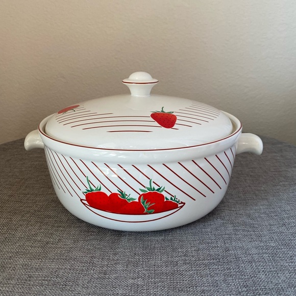 Mikasa Other - Mikasa Fresh Fruit Strawberries Bake & Serve Casserole Dish. 1980’s